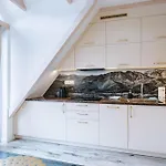 Wenus Ksiezycowe Widok Na Gory Appartement *